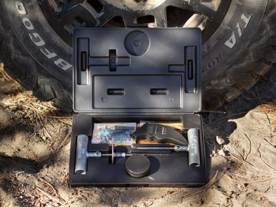 TYRE ACCESSORIES