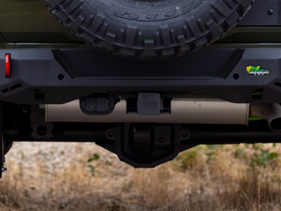 TOW BAR